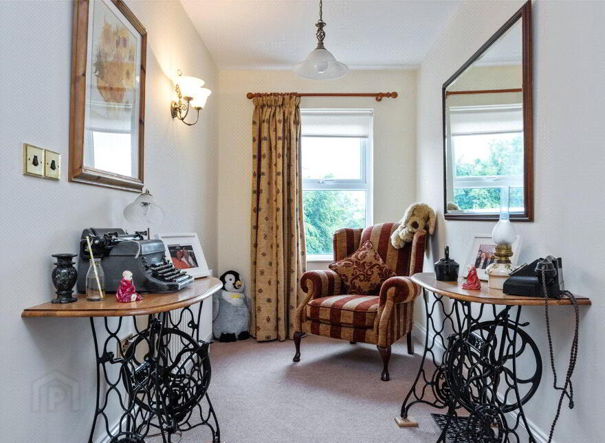 128 Old Ballynahinch Road, Lisburn, BT27 6TH
