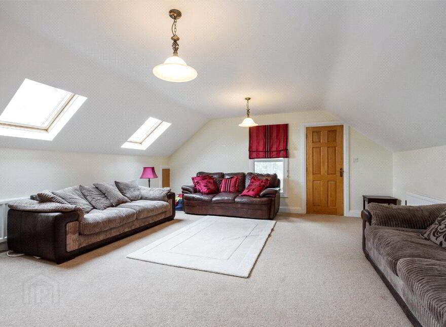 128 Old Ballynahinch Road, Lisburn, BT27 6TH