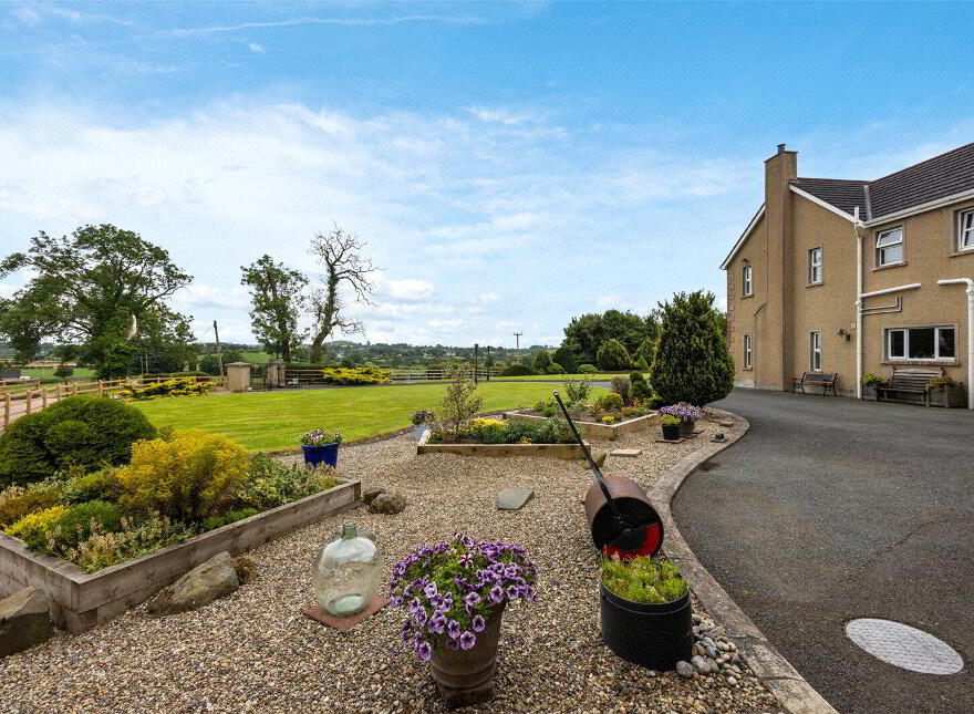 128 Old Ballynahinch Road, Lisburn, BT27 6TH