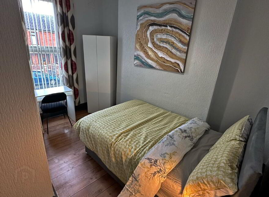 House For Rent, 30 Elimgrove St, Belfast, BT14 6LB