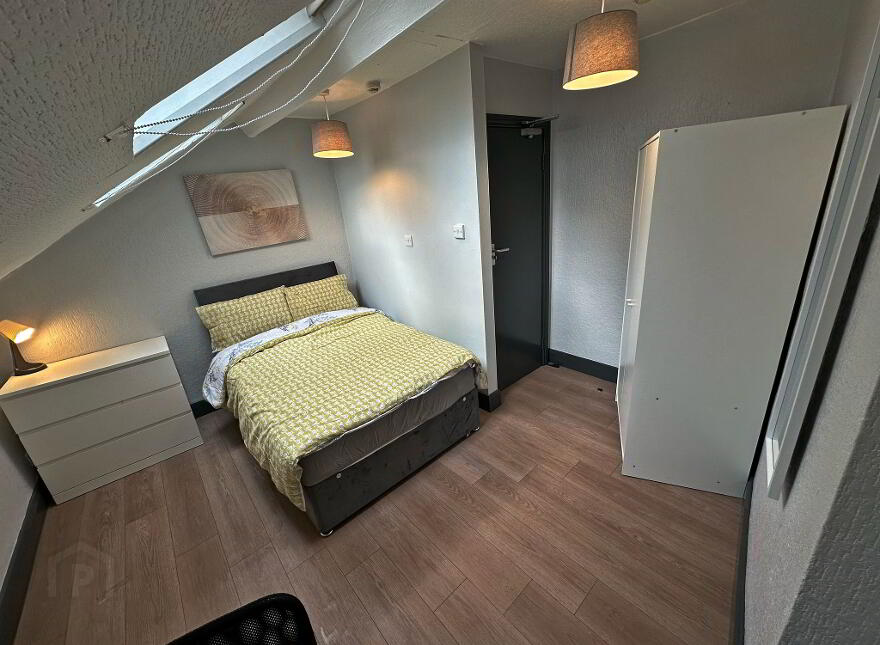 House For Rent, 30 Elimgrove St, Belfast, BT14 6LB
