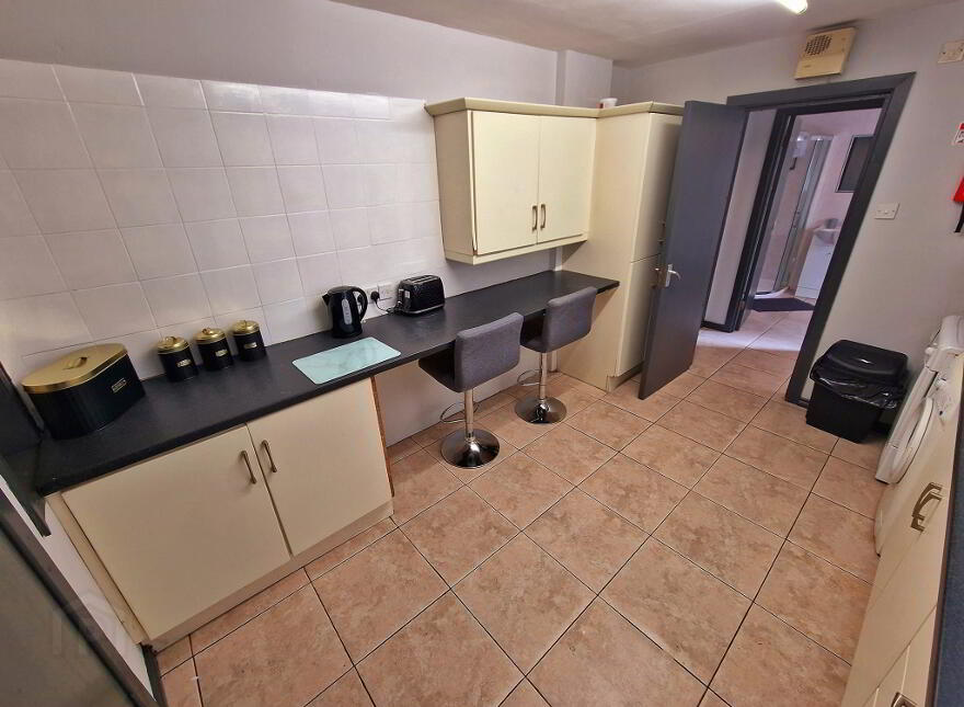 Apt 1, 34 Fitzroy Ave, Belfast, BT7 1HW
