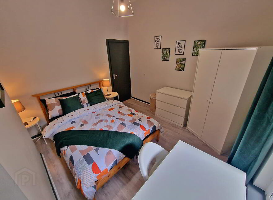 Apt 1, 34 Fitzroy Ave, Belfast, BT7 1HW