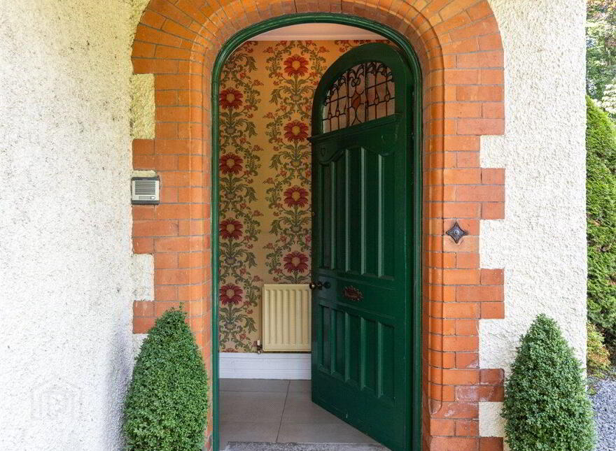 Dundarave, 53 Malone Park, Belfast, BT9 6NN