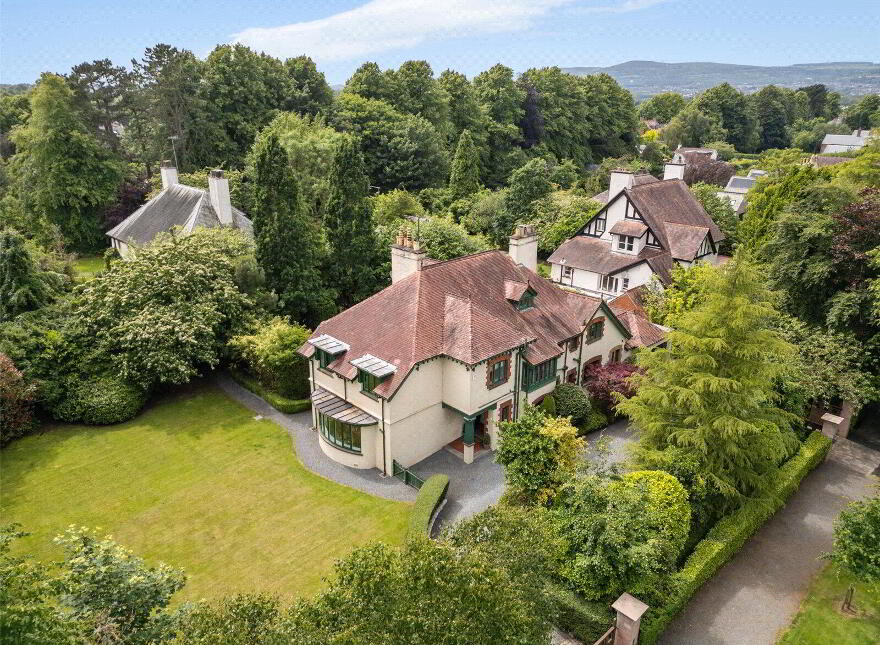 Dundarave, 53 Malone Park, Belfast, BT9 6NN