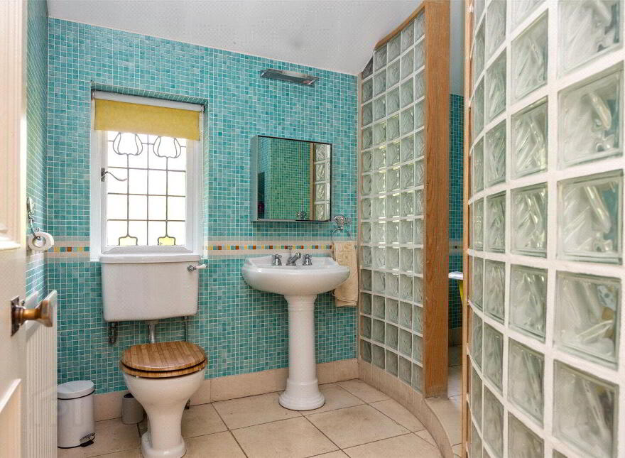 Dundarave, 53 Malone Park, Belfast, BT9 6NN