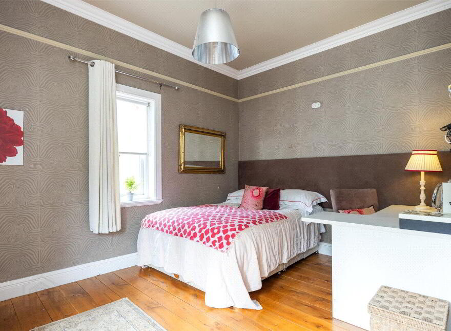 Dundarave, 53 Malone Park, Belfast, BT9 6NN