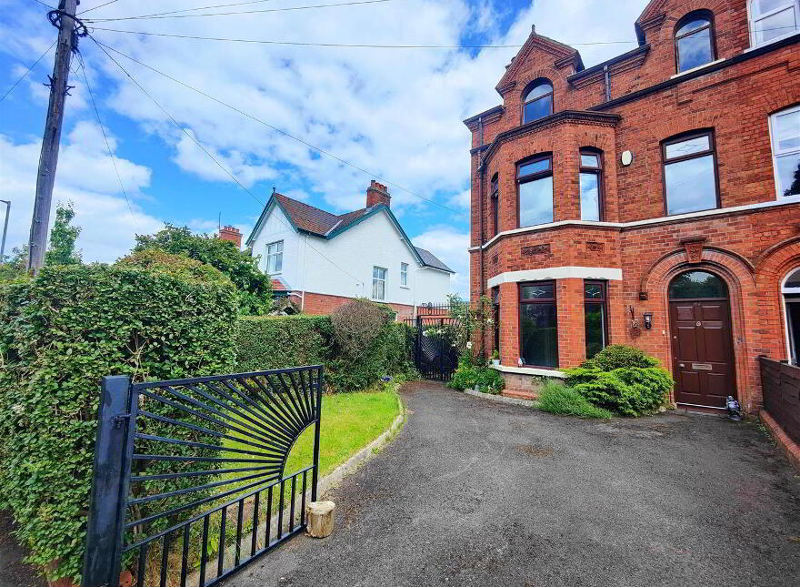 97 Somerton Road, Belfast, BT15 4DH photo