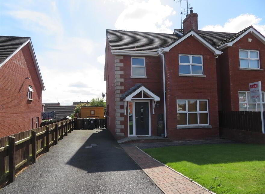 55 Moss View, Waringstown, Craigavon, BT66 7PA photo