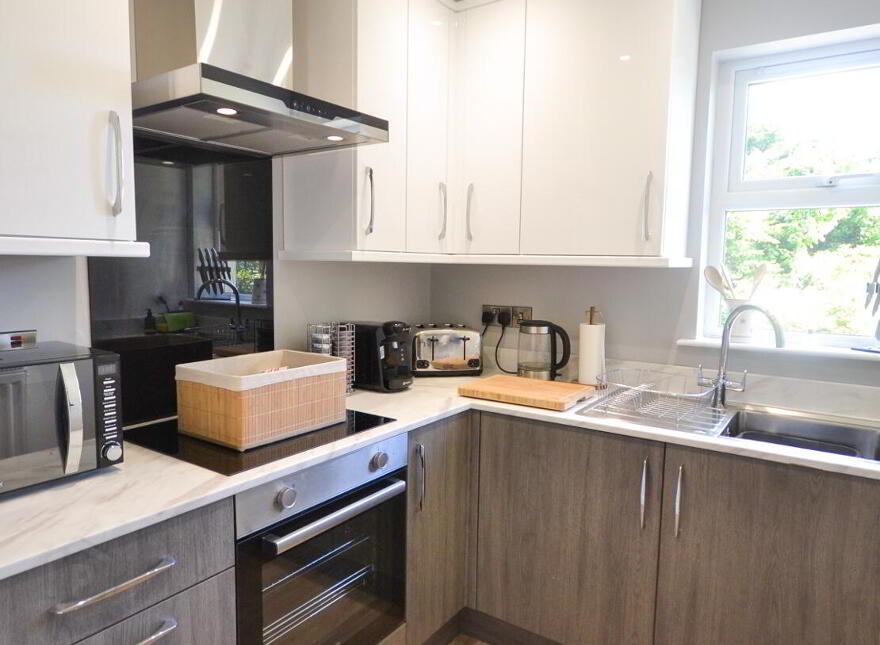 31b & 31c Mccraes Brae, Whitehead, Carrickfergus, BT38 9NZ