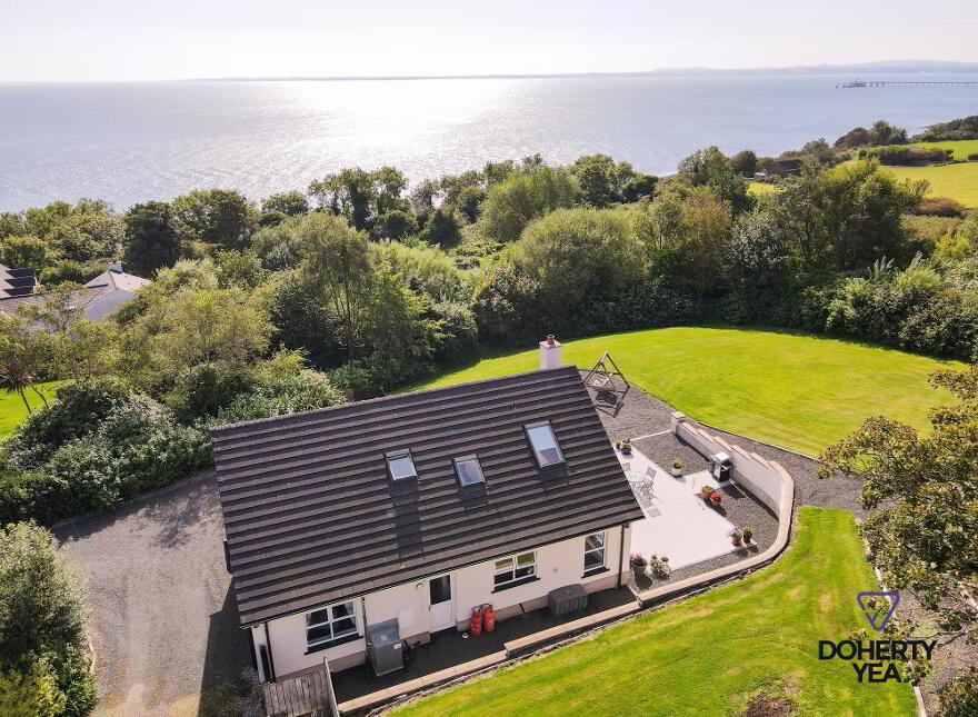31b & 31c Mccraes Brae, Whitehead, Carrickfergus, BT38 9NZ