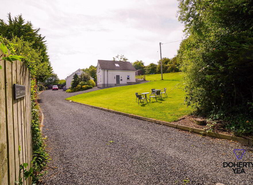 31b & 31c Mccraes Brae, Whitehead, Carrickfergus, BT38 9NZ