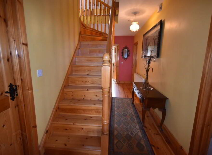 Dooncarton House, Glengad, Pullathoamas, Ballina, F26P8X5