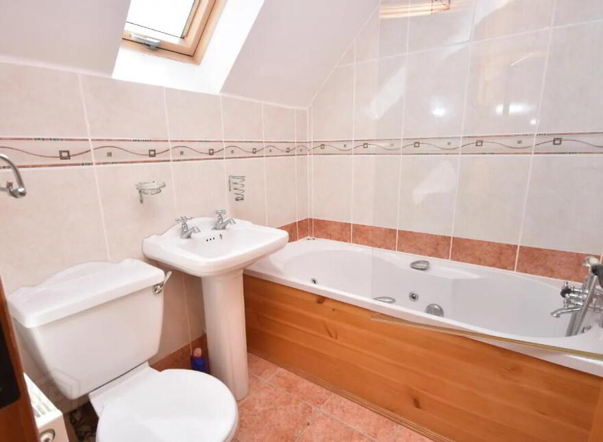 Dooncarton House, Glengad, Pullathoamas, Ballina, F26P8X5