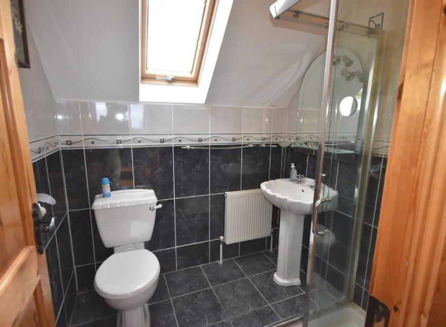 Dooncarton House, Glengad, Pullathoamas, Ballina, F26P8X5