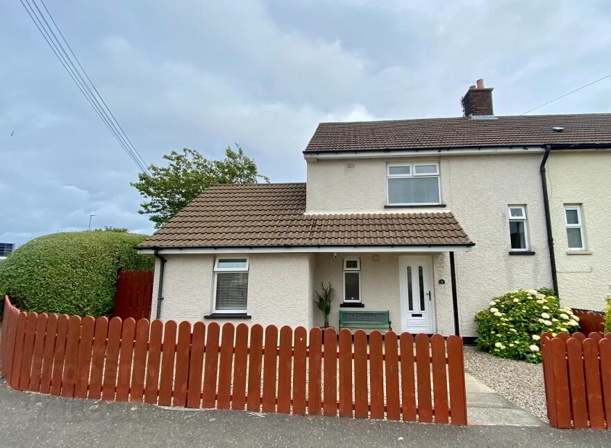 1 Knocklayde View, Ballycastle, BT54 6DY photo