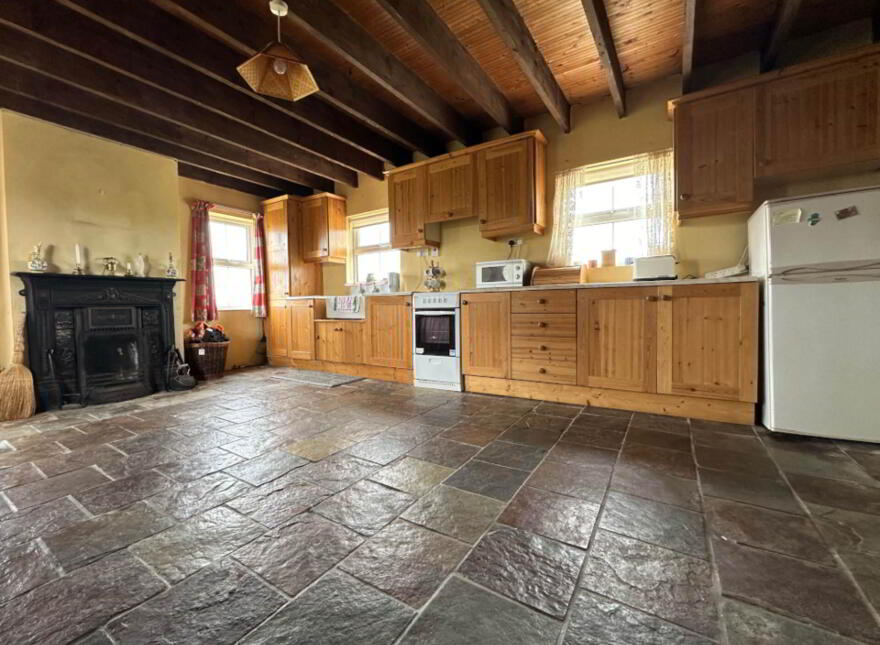 Strand Road, Keadue, Burtonport, F94N2W8