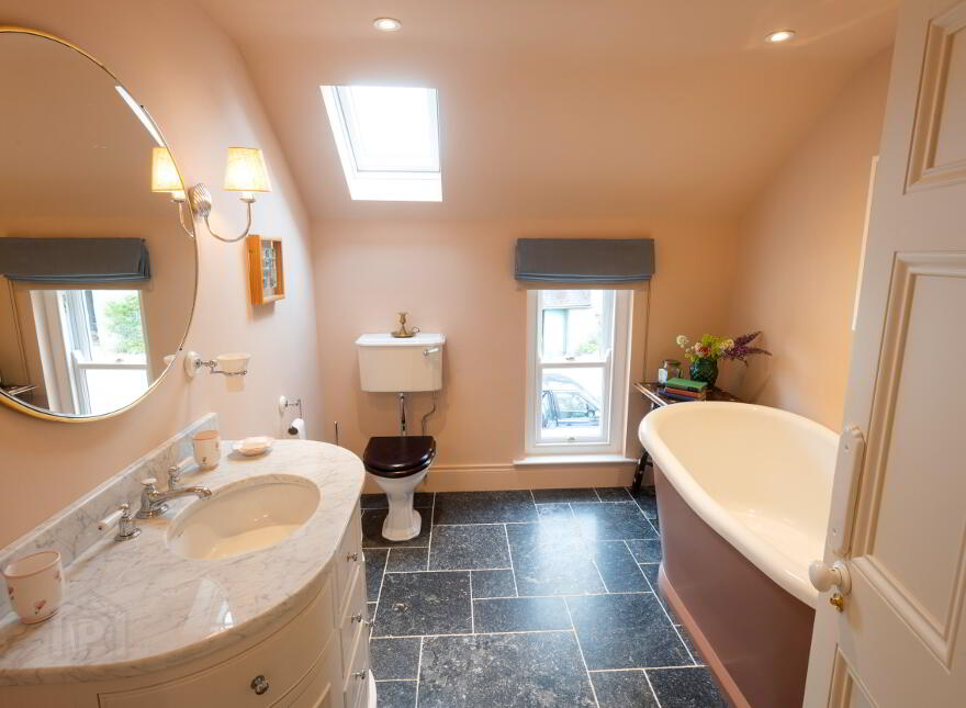Knockanboy House, 119 Knock Road, Dervock, Ballymoney, BT53 8AA