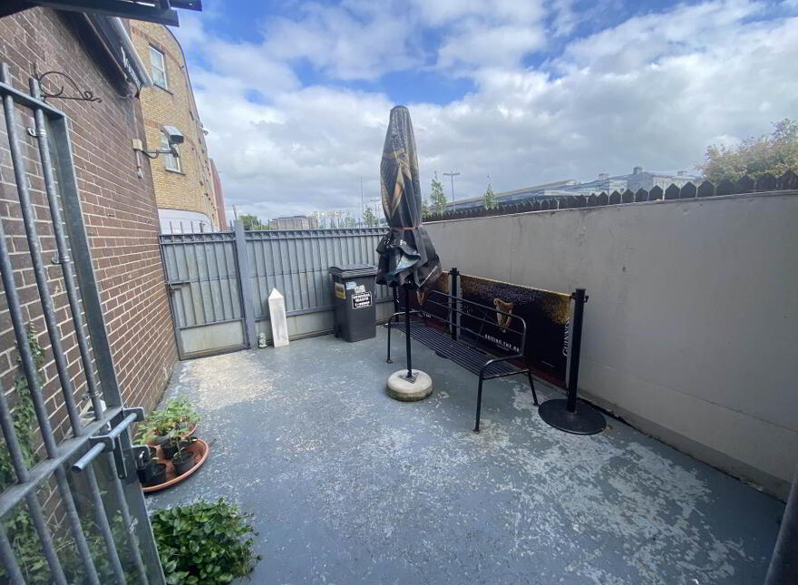 Murphys Licensed Premises, Parnell Street