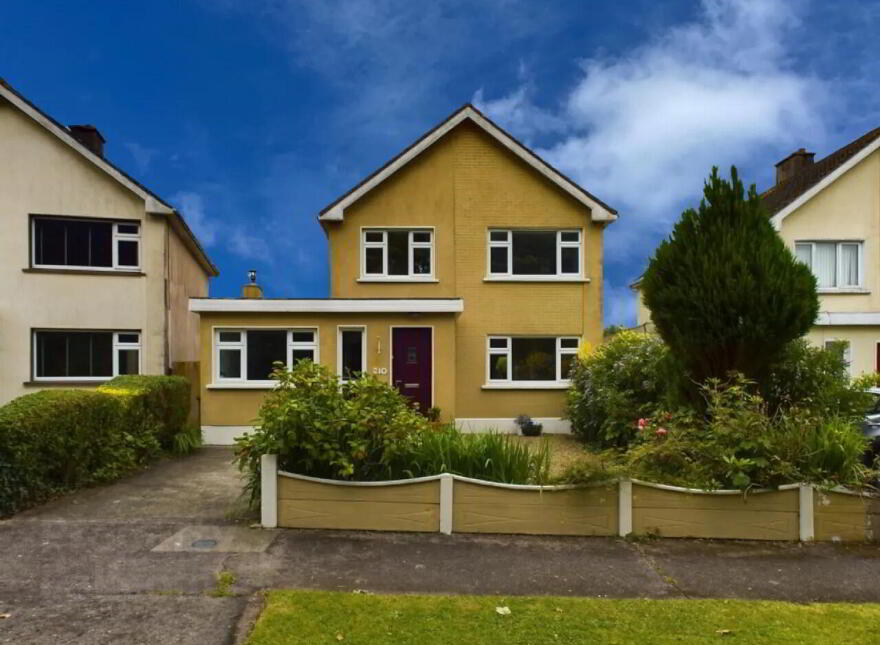 210 Viewmount Park, Dunmore Road, Waterford, X91P2TH photo