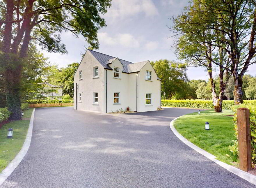 1 Dovecote Way, Lough Erne Golf Resort, Enniskillen, BT93 7FB