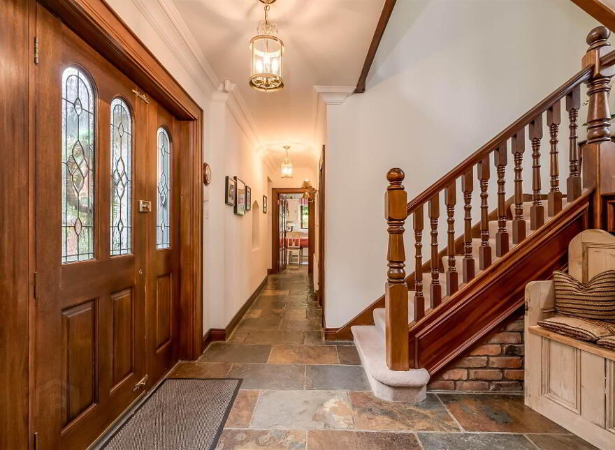 55 Station Road, Craigavad, Holywood, BT18 0BP