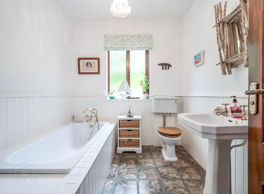 55 Station Road, Craigavad, Holywood, BT18 0BP