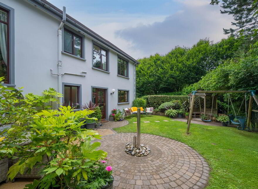 55 Station Road, Craigavad, Holywood, BT18 0BP
