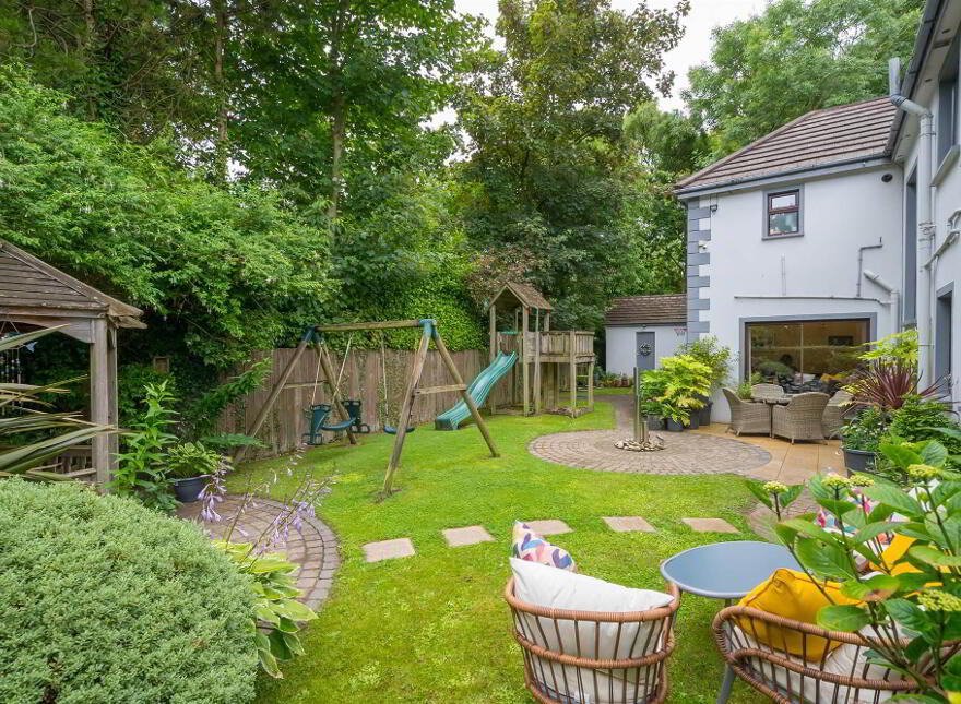 55 Station Road, Craigavad, Holywood, BT18 0BP