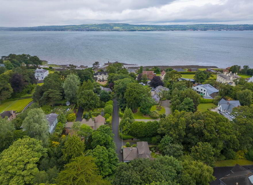 55 Station Road, Craigavad, Holywood, BT18 0BP