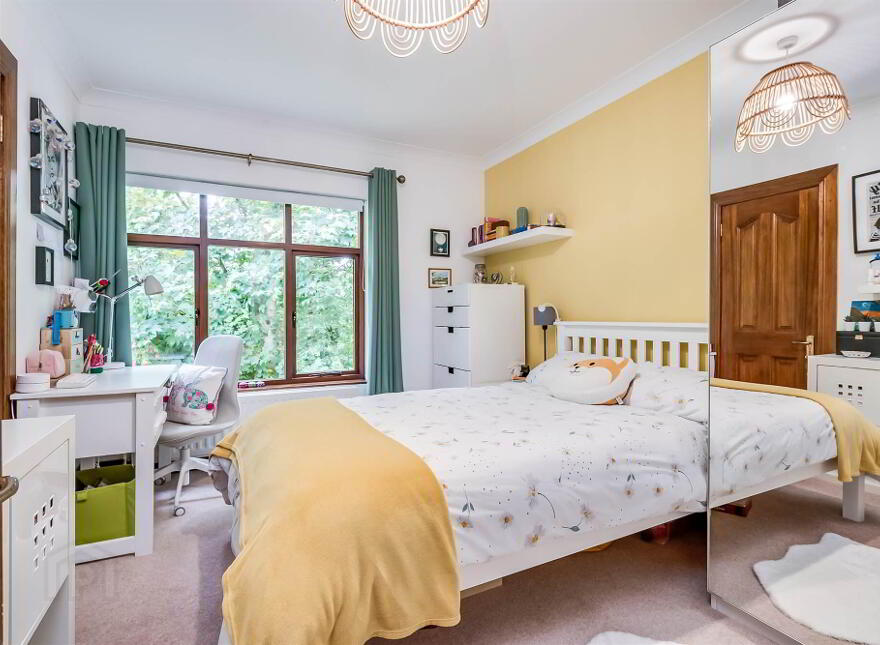 55 Station Road, Craigavad, Holywood, BT18 0BP
