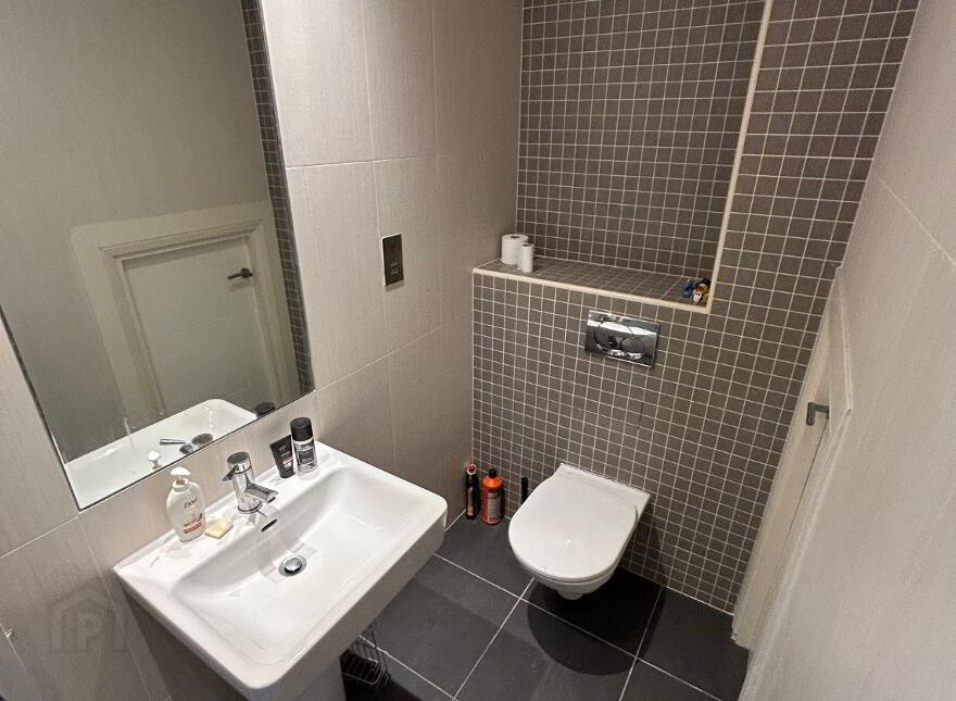 328 The Bakery, 311 Ormeau Road, Belfast, BT7 3GB