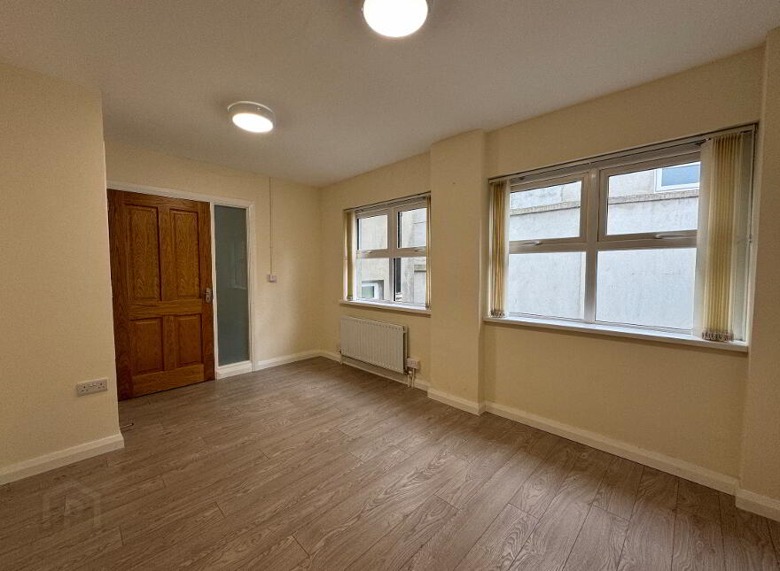 Unit 3, 69 Bridge Street, Banbridge, BT32 3JL