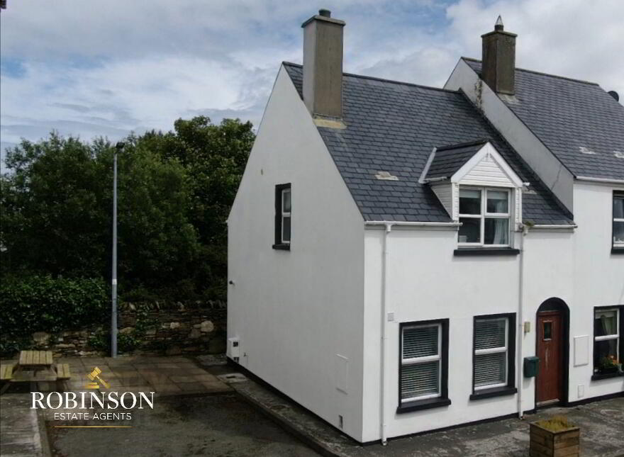 14 Harbour Heights, Dunfanaghy, F92X942 photo