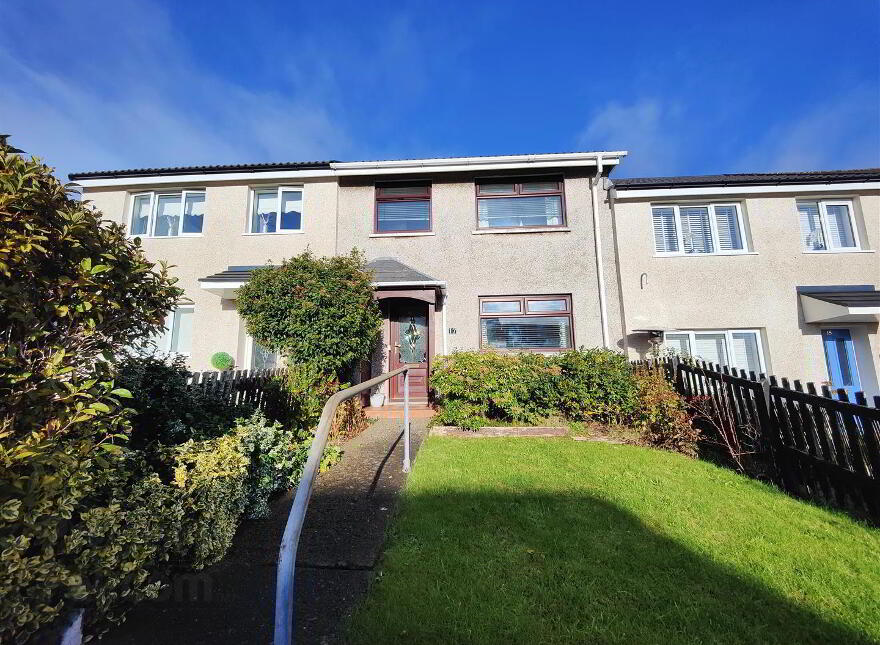 17 Forthriver Park, Belfast, BT13 3UY photo