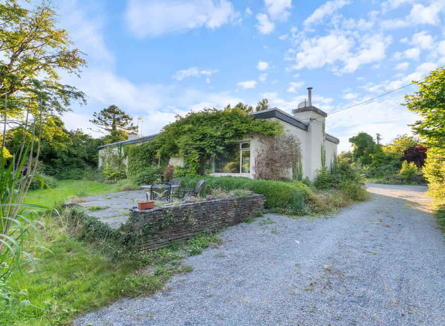 Luimnagh, West, Corrandulla, H91KXE6