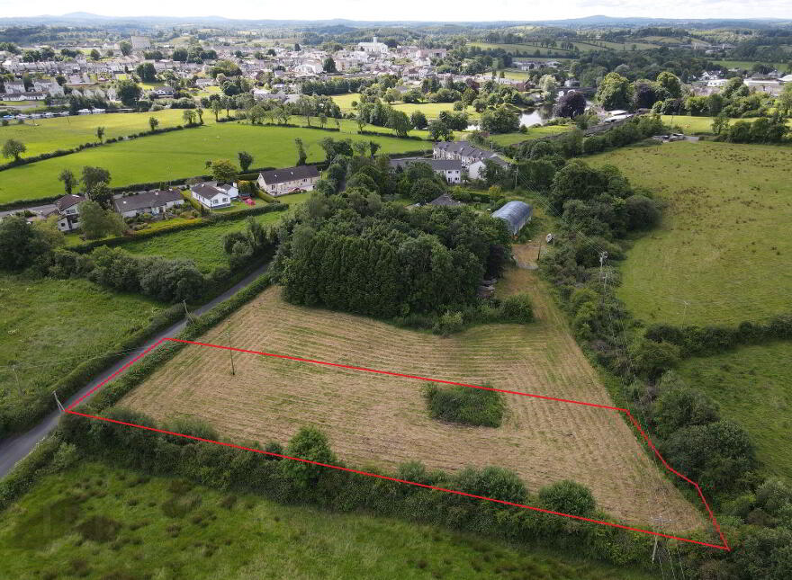 Naughan, Belturbet