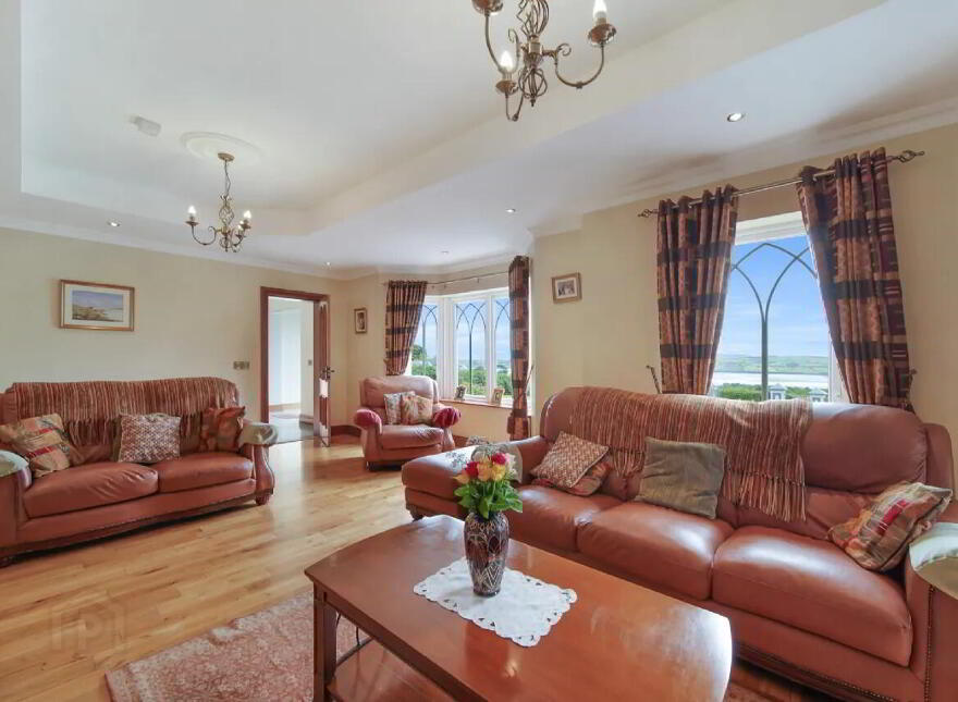 Hollyhill House, Ballymaleel, Letterkenny, F92Y90H