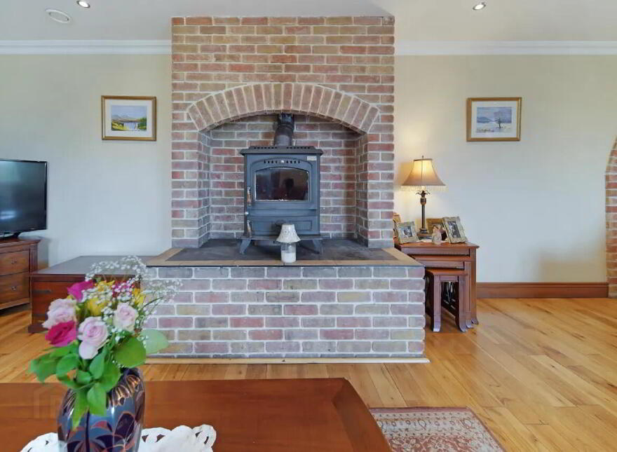 Hollyhill House, Ballymaleel, Letterkenny, F92Y90H
