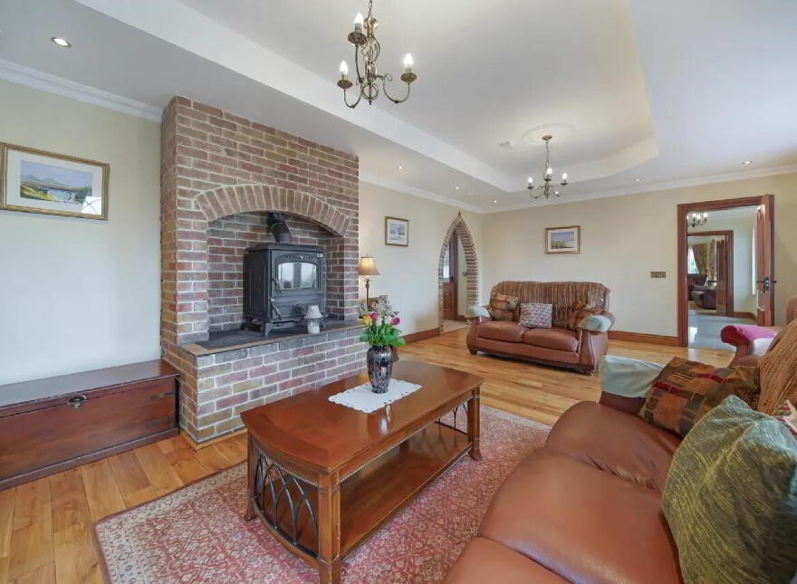 Hollyhill House, Ballymaleel, Letterkenny, F92Y90H