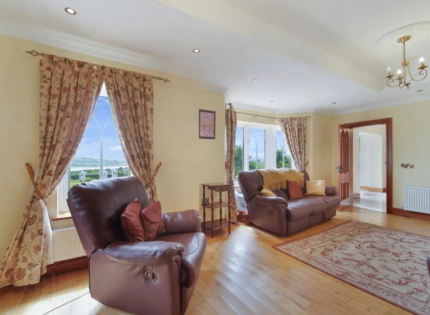 Hollyhill House, Ballymaleel, Letterkenny, F92Y90H