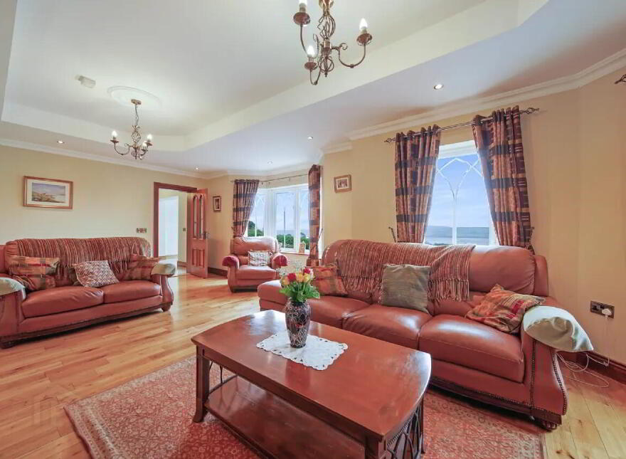 Hollyhill House, Ballymaleel, Letterkenny, F92Y90H
