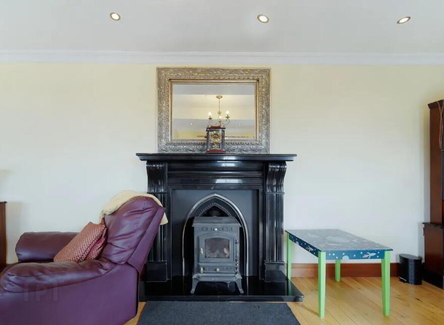 Hollyhill House, Ballymaleel, Letterkenny, F92Y90H