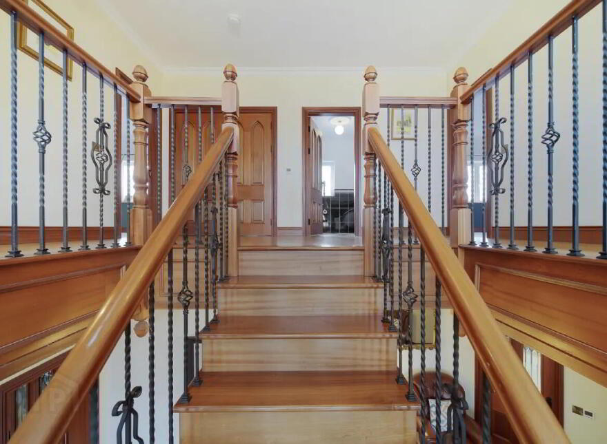 Hollyhill House, Ballymaleel, Letterkenny, F92Y90H