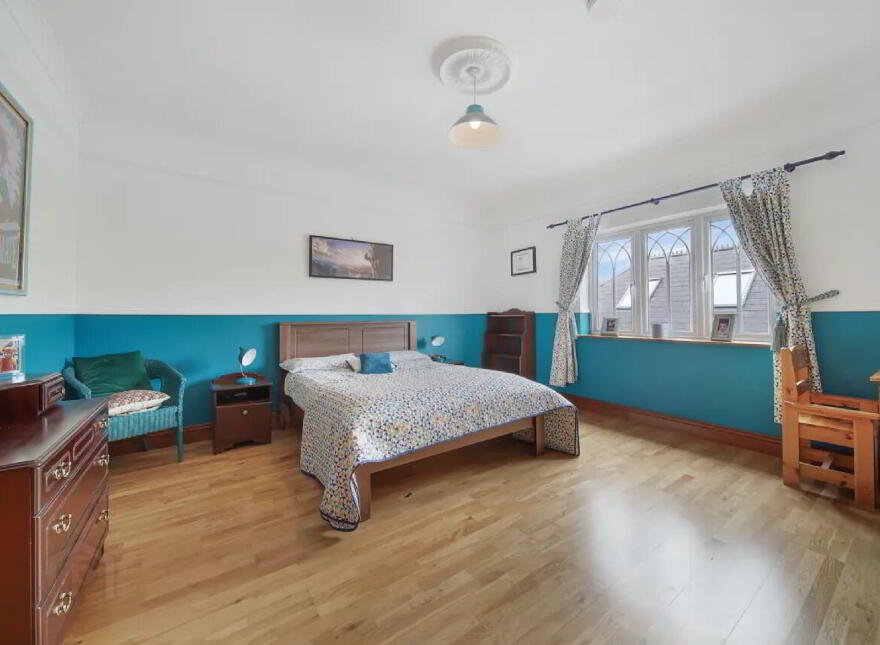 Hollyhill House, Ballymaleel, Letterkenny, F92Y90H