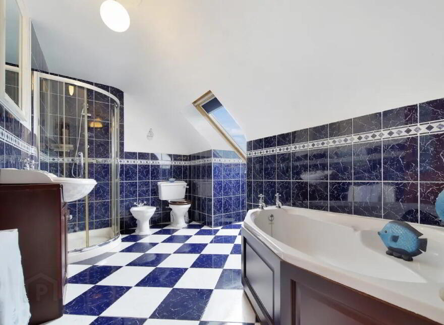 Hollyhill House, Ballymaleel, Letterkenny, F92Y90H