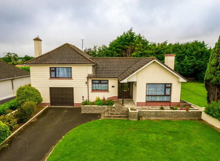 Suaimhneas, Ballyleague, Lanesboro, N39HD98
