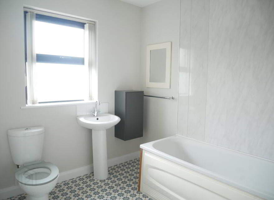 8 Station Court, Kesh, BT93 1UA