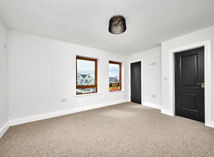 3 Bed 1st Floor Apartment, Strand Road, Portstewart, Strand Road, Portstewart