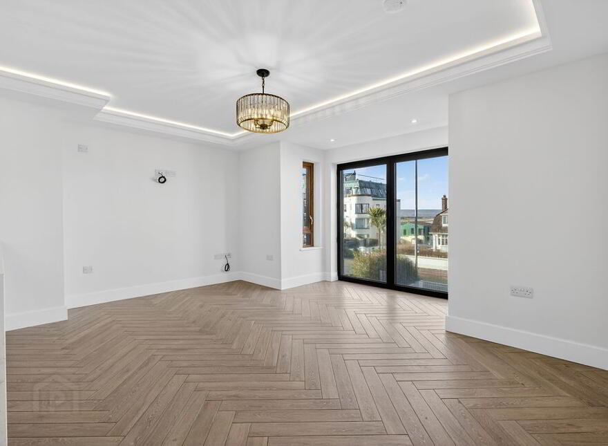 3 Bed 1st Floor Apartment, Strand Road, Portstewart, Strand Road, Portstewart
